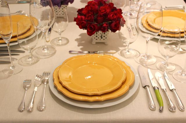 Market Manila - Our First Christmas Dinner, 2013 –The Setting/Flowers